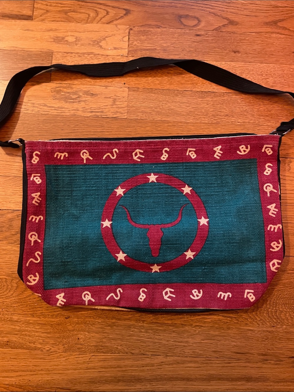 Cowboy Star & Longhorn Print Bag - Teal and Burgundy